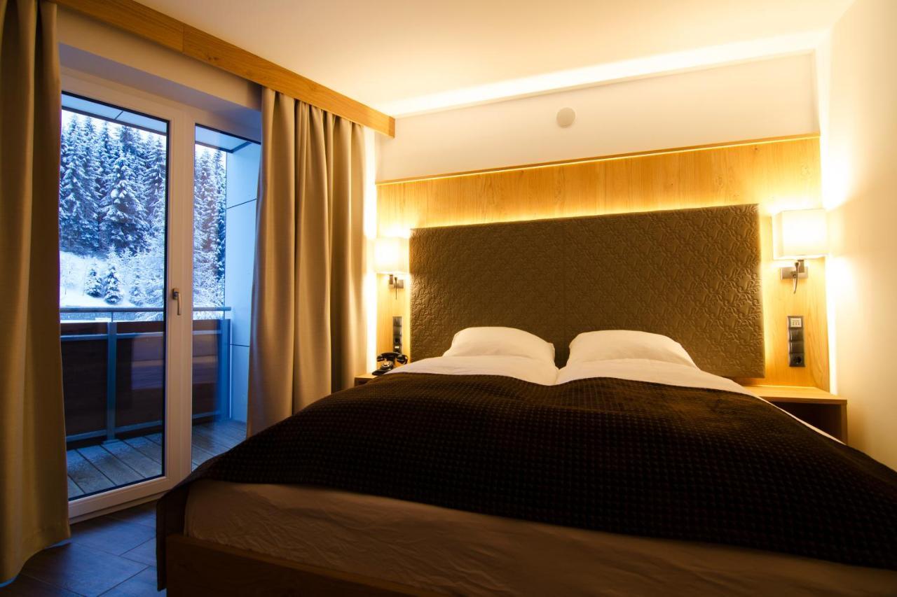 Hotel Victoria - Adults Only جيرلوس المظهر الخارجي الصورة