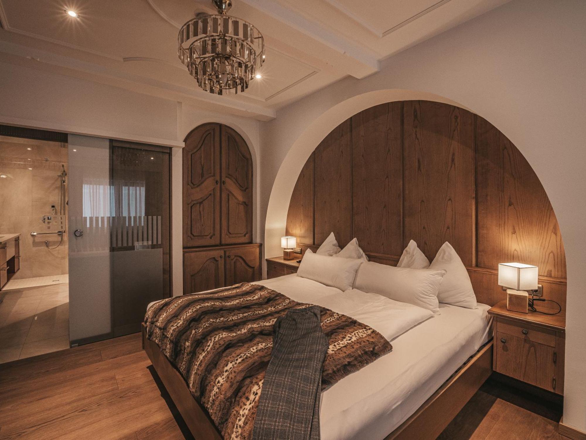 Hotel Victoria - Adults Only جيرلوس المظهر الخارجي الصورة